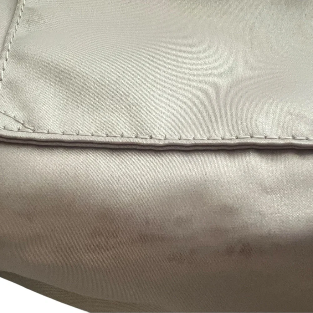 Coach Park Pebbled Leather Hobo Crossbody Bag Taupe Turnlock Flap Style 19303